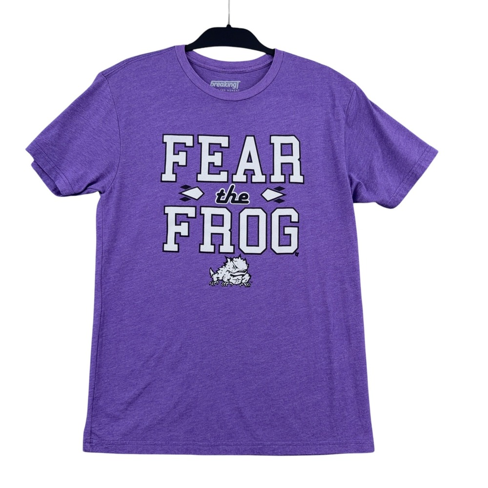 BreakingT Fear the Frog TCU Women Medium Cotton Blend Purple Graphic T-Shirt